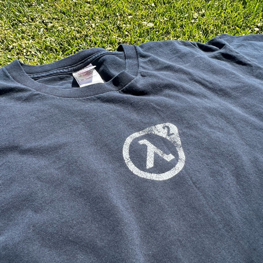 Half Life 2 Vintage Shirt